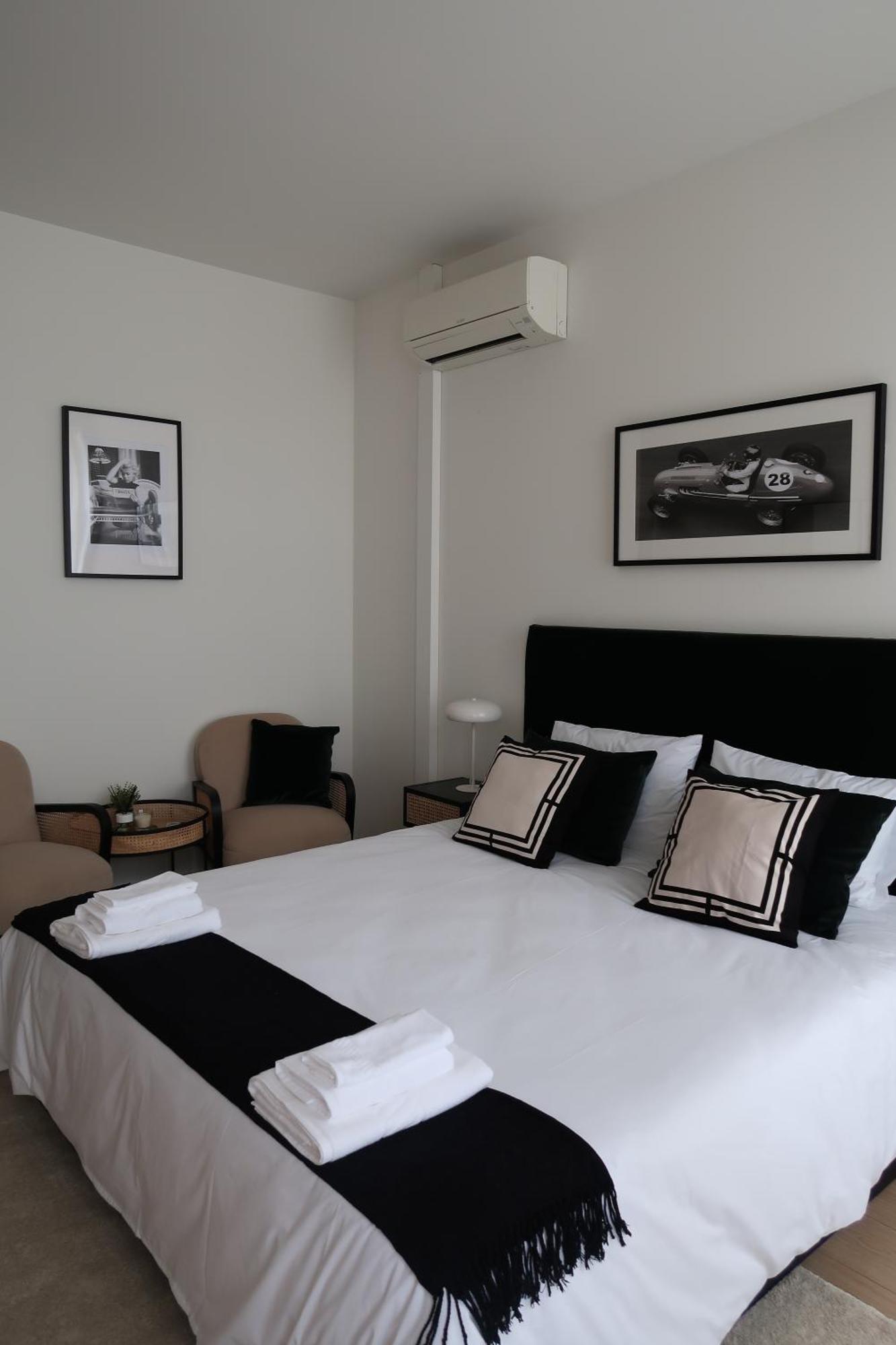 Apartamentos Sobre O Douro Porto Luaran gambar