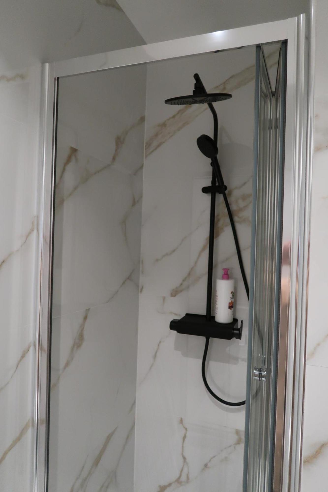 Apartamentos Sobre O Douro Porto Luaran gambar