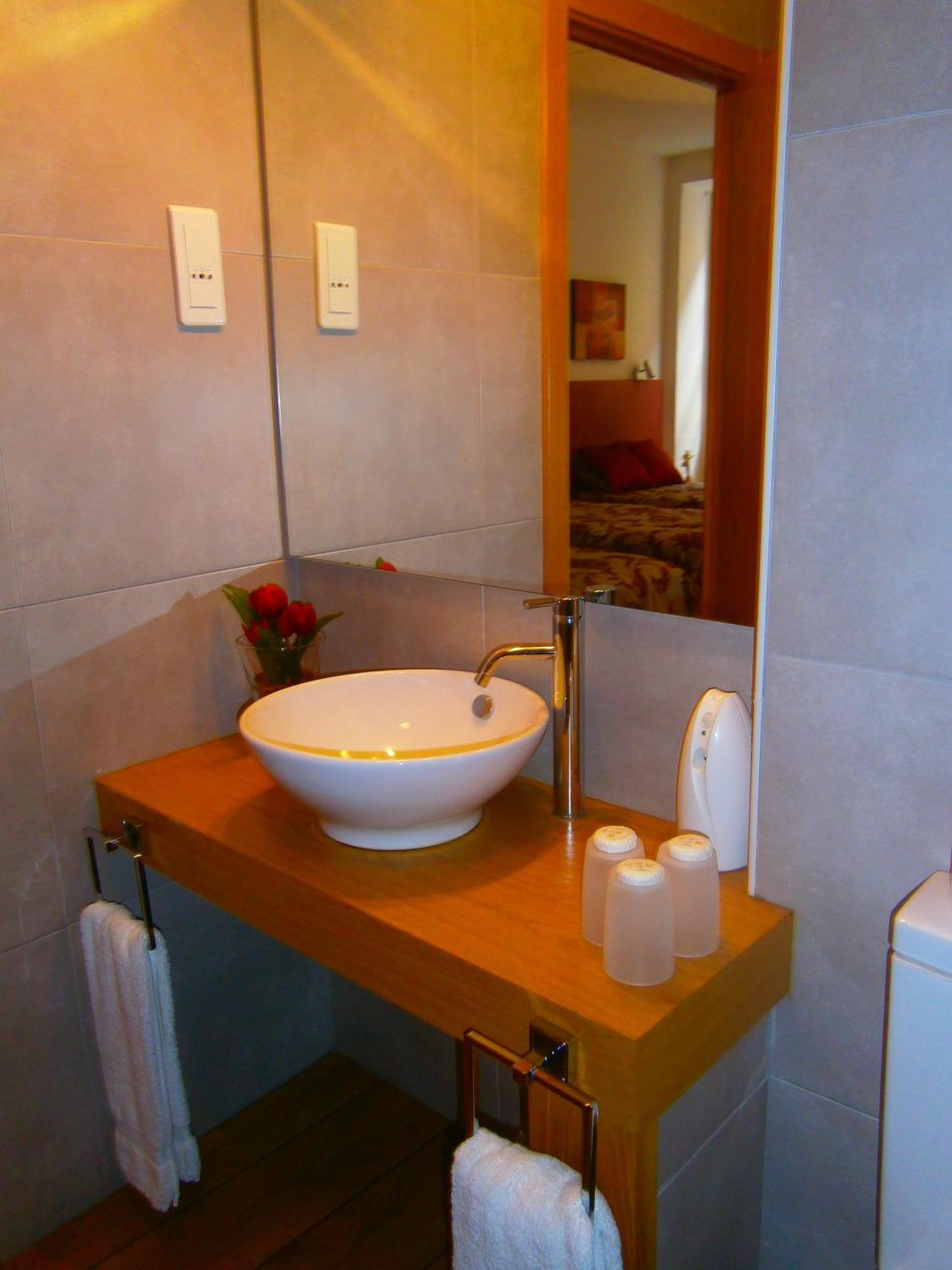 Apartamentos Sobre O Douro Porto Luaran gambar