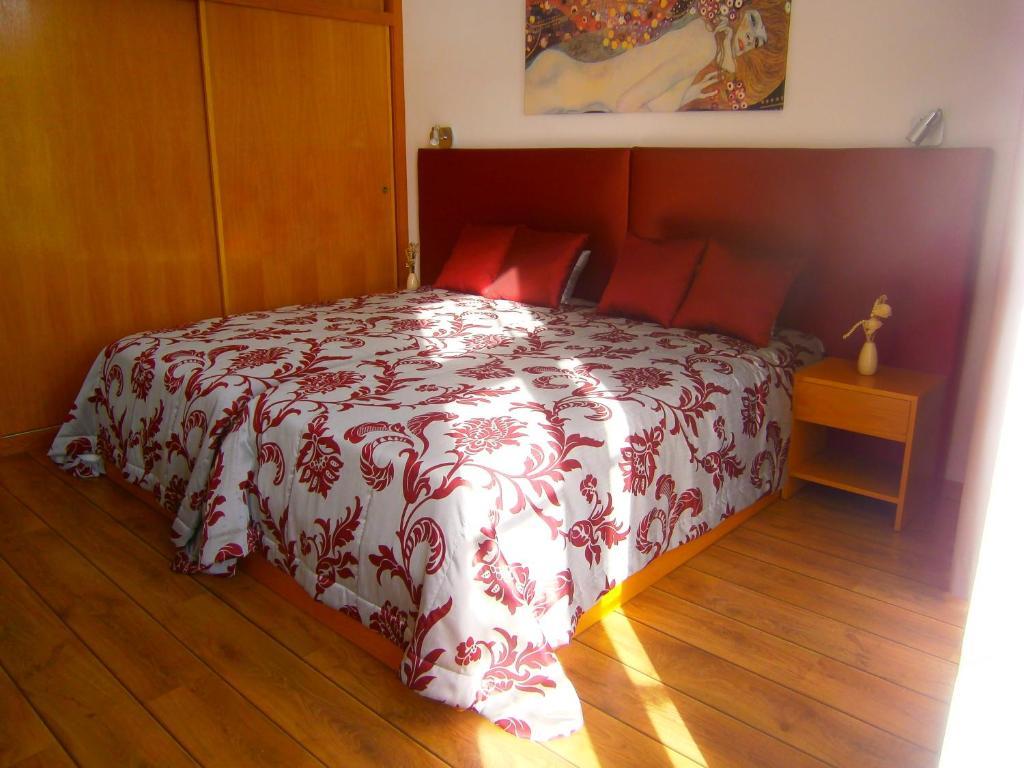 Apartamentos Sobre O Douro Porto Bilik gambar